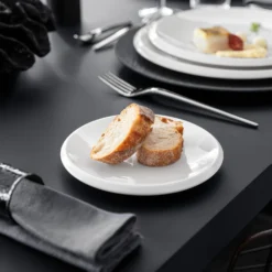 Villeroy & Boch NewMoon Broodbordje 16 Cm -Villeroy & Boch 44488 01 03 83275428ce scaled